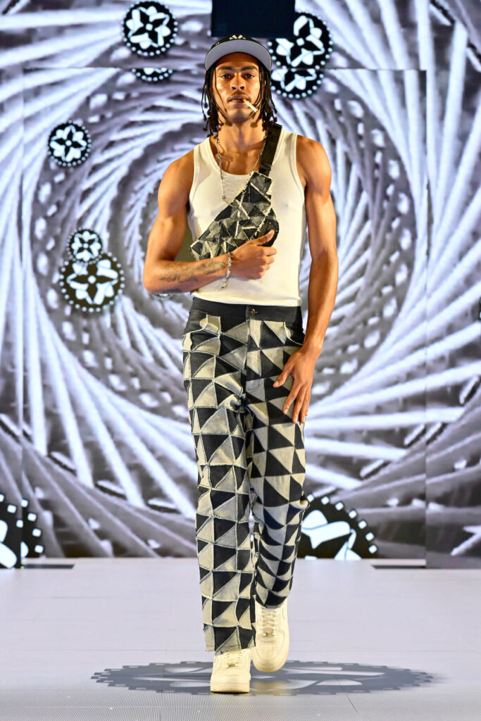 NEW YORK, NEW YORK - SEPTEMBER 04: A model walks the runway for Odyssey Jack during Runway 7 Spring/Summer 2025 Collections at Sony Hall on September 04, 2024 in New York City. (Photo by Eugene Gologursky/Getty Images for Runway 7)